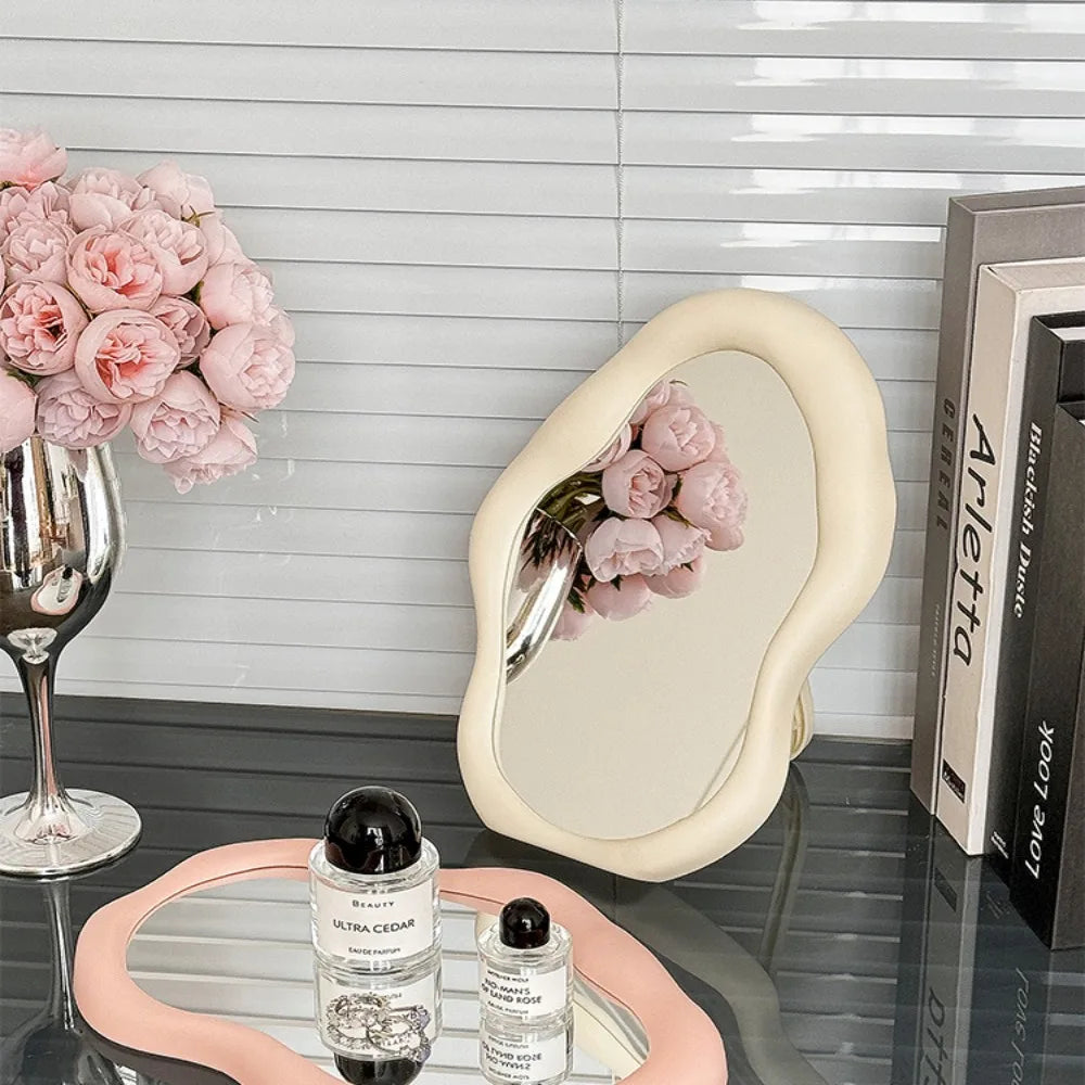 Miroir Éthéré en décoration, console d’entrée style japonais — Maison Gary